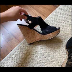 Carlos Santana Wedge Heels